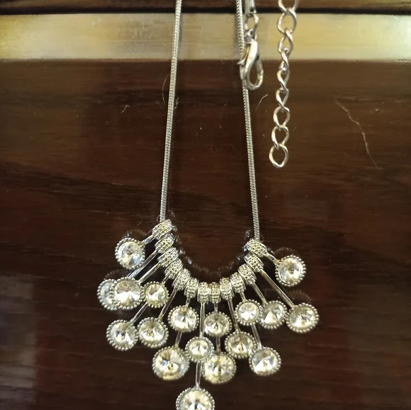 Beautiful diamond Neckpiece - Picture 5 of 5